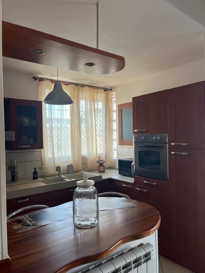 Апартаменты Attico Con Terrazza In Via Dei Traghetti Лидо-ди-Остия Экстерьер фото
